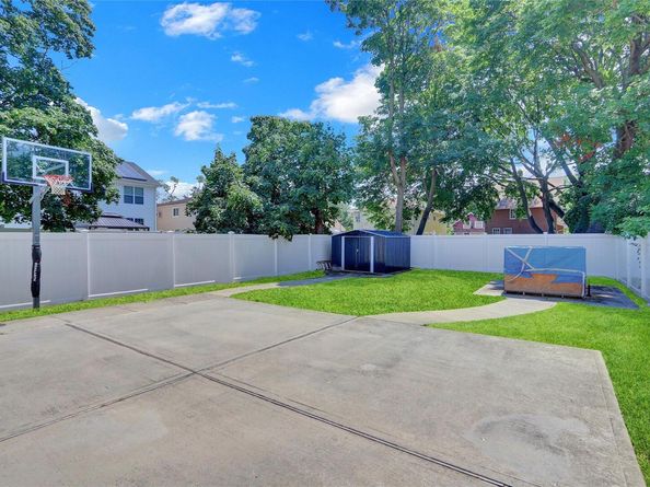 42 Peters Avenue, Hempstead NY 11550