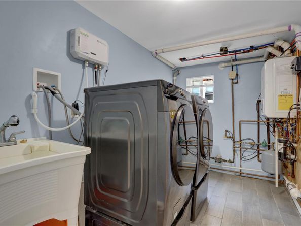 42 Peters Avenue, Hempstead NY 11550