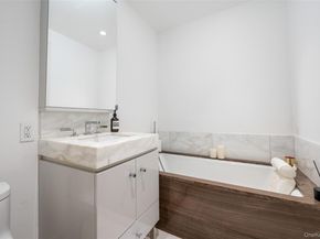 460 W 42nd Street 57G, New York (Manhattan) NY 10036