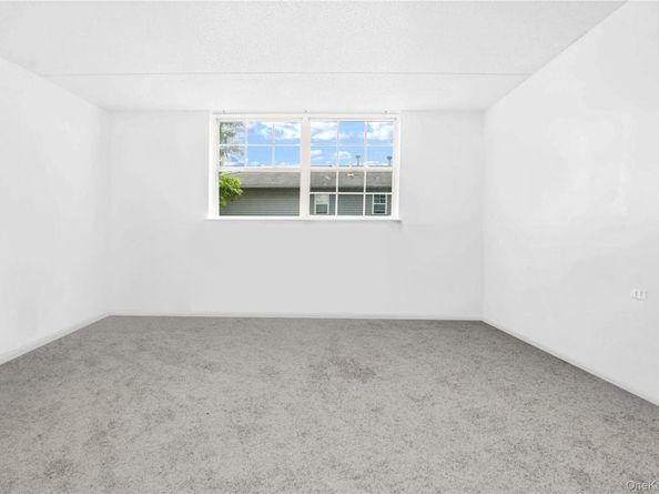 230 Sunset Boulevard 12230, Bronx NY 10473