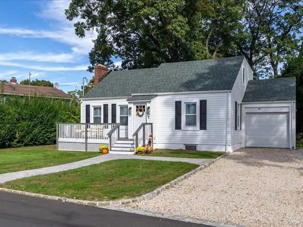 445 Coolidge Drive, Centerport NY 11721