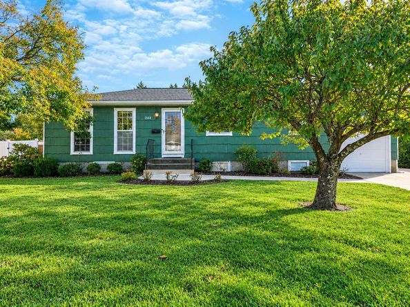 244 Neptune Avenue, West Babylon NY 11704