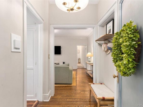 56 Pondfield Road W 2A, Bronxville NY 10708
