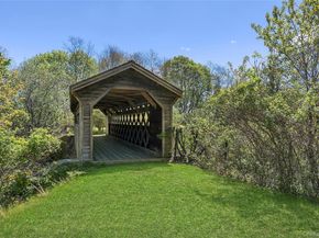 41 Edgewood Avenue, Bridgehampton NY 11932