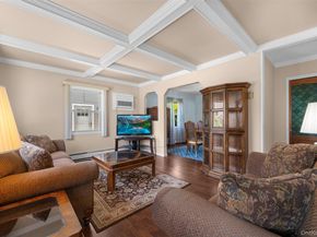 11 Balsam Lane, Levittown NY 11756