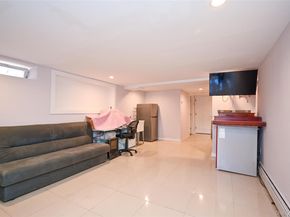 202-45 Rocky Hill Road, Bayside NY 11361