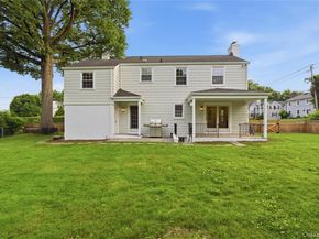 1 Bevan Place, Eastchester NY 10709
