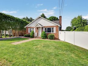 13 Dellworth Drive, Yorktown Heights NY 10598