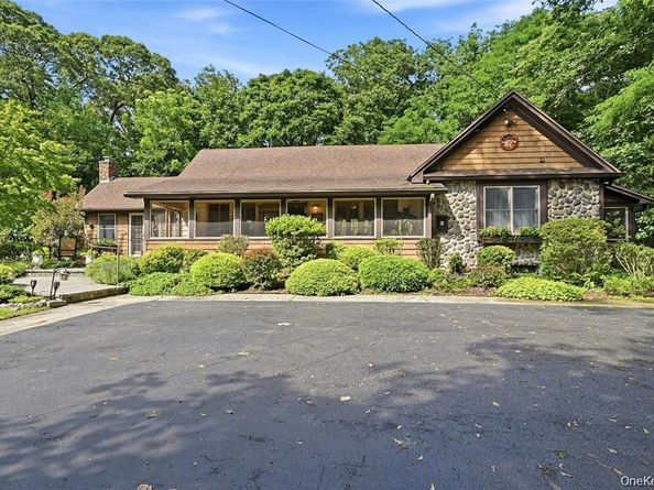 2064 N Country Road, Wading River NY 11792