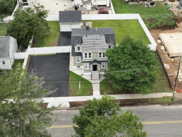 104 N 18th Street, Wyandanch NY 11798