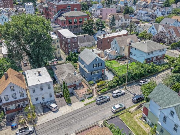 18 Edgewood Avenue, Yonkers NY 10704