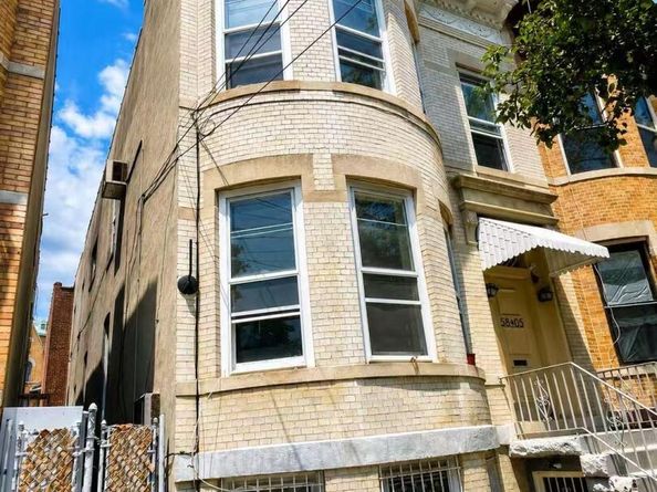 5805 69th Avenue, Ridgewood NY 11385