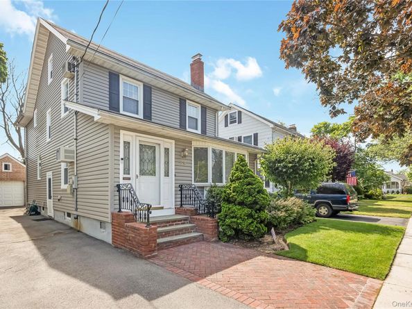 69 Vernon Avenue, Rockville Centre NY 11570