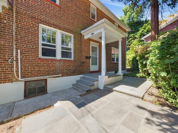5633 Post Road, Bronx NY 10471
