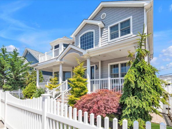 28 November Walk, Long Beach NY 11561