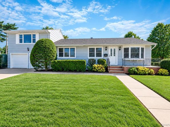 745 Anderson Avenue, Franklin Square NY 11010