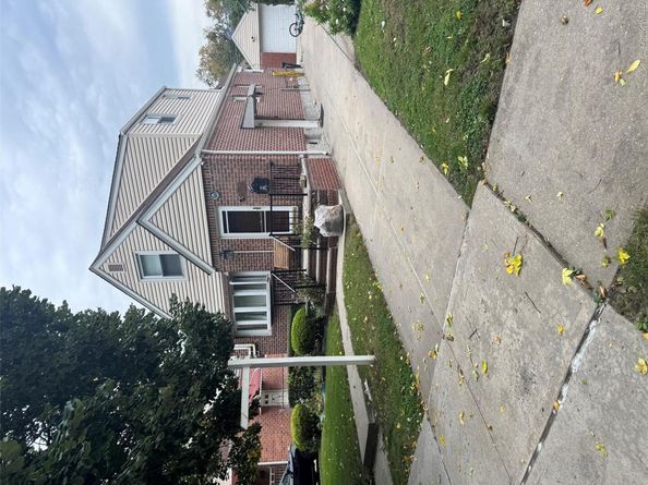 82-37 250TH Street, Bellerose NY 11426