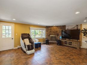 5 Highpoint Drive, Huntington NY 11743
