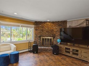 5 Highpoint Drive, Huntington NY 11743