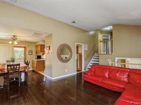 5 Highpoint Drive, Huntington NY 11743