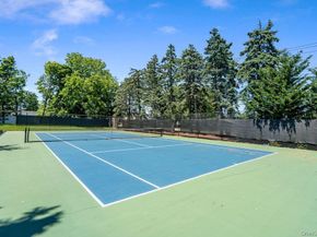 12 Cold Harbour Lane, Woodbury NY 11797