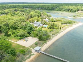 19 Groveland Avenue, East Quogue NY 11942
