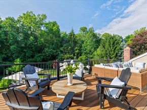 32 Rolling Ridge Road, White Plains NY 10605