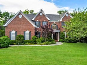 32 Rolling Ridge Road, White Plains NY 10605