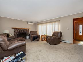 42 Buchanan Avenue, Amity Harbor NY 11701