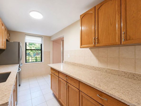 19-48 80 Street 1, Astoria NY 11370