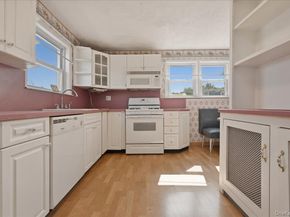 11 Moeller Street, Hicksville NY 11801