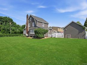 11 Moeller Street, Hicksville NY 11801