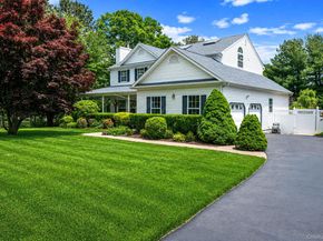 191 Natures Lane, Miller Place NY 11764