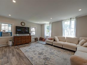 68 Nassau Road, Huntington NY 11743
