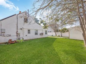 65 Club Lane, Levittown NY 11756