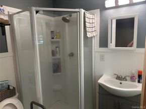185 Holden Avenue, Cutchogue NY 11935