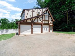 51 Crescent Road, Port Washington NY 11050