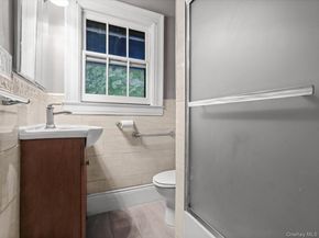 51 Crescent Road, Port Washington NY 11050