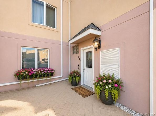 1404 Outlook Avenue 1, Bronx NY 10465