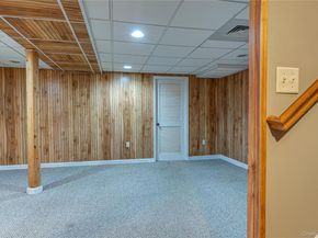 31 Cranberry Circle, Medford NY 11763