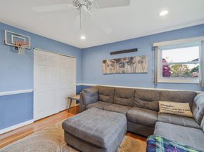 7 Elmwood Road, Deer Park NY 11729