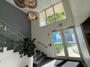 280 SW 20th Rd 404, Miami FL 33129