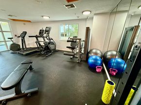 280 SW 20th Rd 404, Miami FL 33129