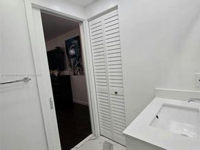 1401 SW 135th Ter 213H, Pembroke Pines FL 33027