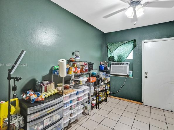 836 NW 101st St, Miami FL 33150