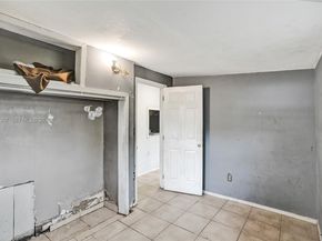 836 NW 101st St, Miami FL 33150