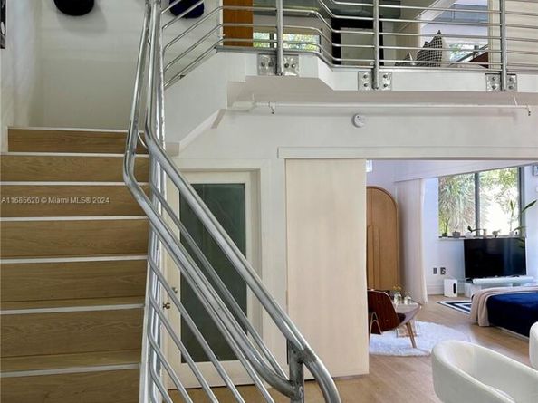 900 4th St 3, Miami Beach FL 33139