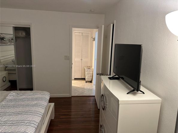 3922 NE 166th St S103, North Miami Beach FL 33160