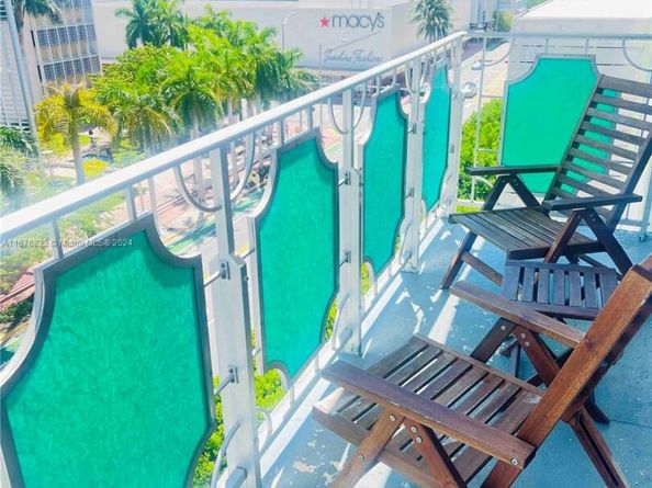 1732 Meridian Ave 701, Miami Beach FL 33139