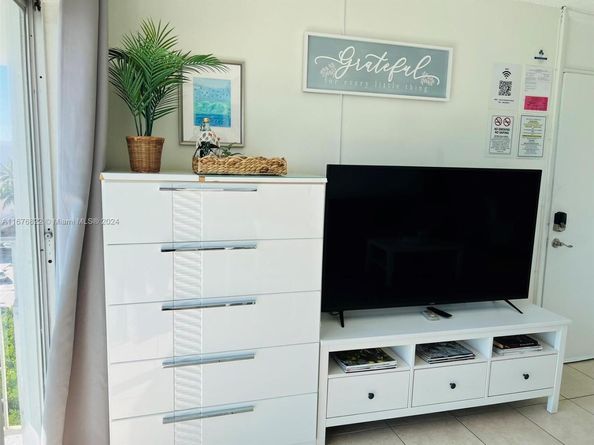 1732 Meridian Ave 701, Miami Beach FL 33139